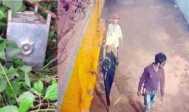 दो मंदिरों में एक ही रात में चोरी, डुप्लीकेट चाबी की मदद से घुसकर चोरों ने दान पेटी पर किया हाथ साफ, नदी में फेंकी पेटी, जांच में जुटी पुलिस