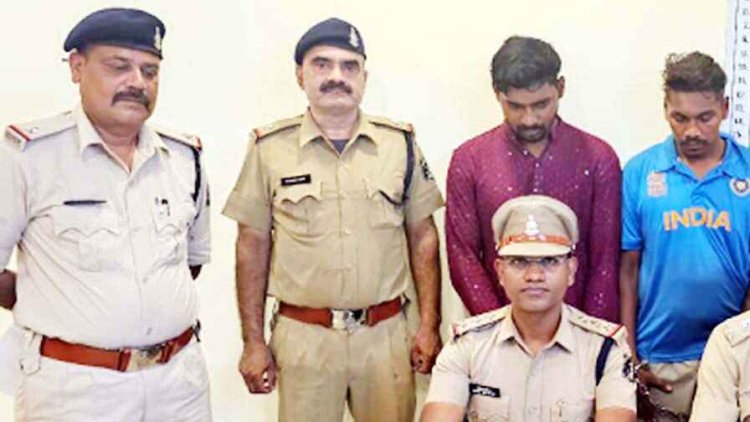 रायपुर में सिविल लाइन क्षेत्र में ई-रिक्शा लूटने वाले 2 आरोपी गिरफ्तार, एक फरार, आरोपियों से ऑटो बरामद, जांच में जुटी पुलिस