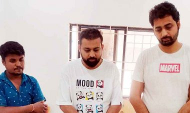 छत्तीसगढ़ पुलिस की मिली बड़ी कामयाबी,  3 लोगों से नगद 2 करोड़ 27 लाख 50 हजार रुपये समेत एक मारुती कार जप्त, हिरासत में आरोपी