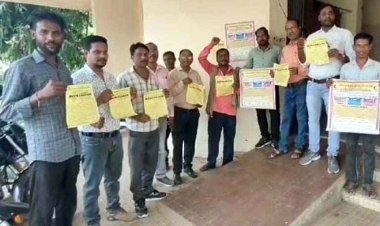 बिजली कर्मचारी महासंघ के द्वारा 18 सूत्रीय मांगों को लेकर पूरे प्रदेश भर में तीसरे चरण का आंदोलन जारी, दी उग्र आंदोलन की चेतावनी