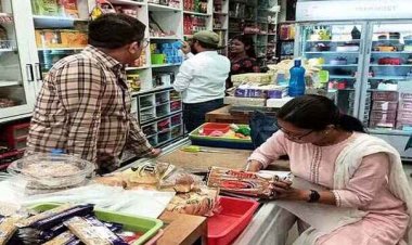 भिलाई, दुर्ग, कांकेर और बिलासपुर की कई मशहूर होटलों में चेकिंग, जांच के लिए भेजे कई आइटम, मिलावट की आशंका, रिपोर्ट के बाद होगी कार्रवाई