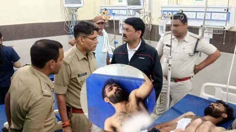 न्यायधानी में चाकूबाजी बनी आम बात, शहर में फिर चला चाकू, बाइक सवार 3 युवकों ने व्यापारी पर किया हमला, हॉस्पिटल पहुंचे एसपी, आरोपी फरार