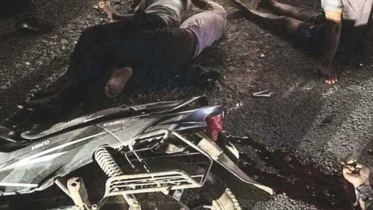 दर्दनाक सड़क हादसा, रॉन्ग साइड में बाइक चलाने से हुआ एक्सीडेंट, 1 की मौके पर ही मौत, दुसरे ने अस्पताल में तोड़ा दम, तीन की हालत नाजुक