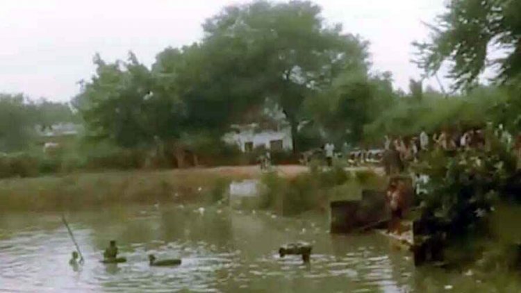 दिवाली से पहले तहसील मुख्यालय में छाया मातम, दो सगी बहनों समेत तीन लड़कियों की तालाब में डूबकर मौत, परिजनों का रो-रोकर बुरा हाल