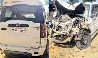 गरियाबंद नेशनल हाइवे 130C में पलटी तेज रफ्तार स्कॉर्पियो, बाल-बाल बचे SDM और नायब तहसीलदार, साइड डोर पर खून के निशान, वाहन के उड़े परखच्चे