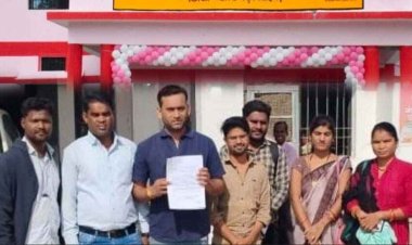 प्रधानमंत्री आवास योजना के लिए आवास मित्र नियुक्ति में की जा रही धांधली, अभ्यर्थियों ने कलेक्टर धर्मेश साहू को दी लिखित शिकायत