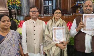 संविधान के 75 गौरवशाली वर्ष पूरे होने पर छत्तीसगढ़ में जगह-जगह किया गया वाचन एवं शपथ ग्रहण, लिंग आधारित हिंसा खत्म करने जागरुकता अभियान
