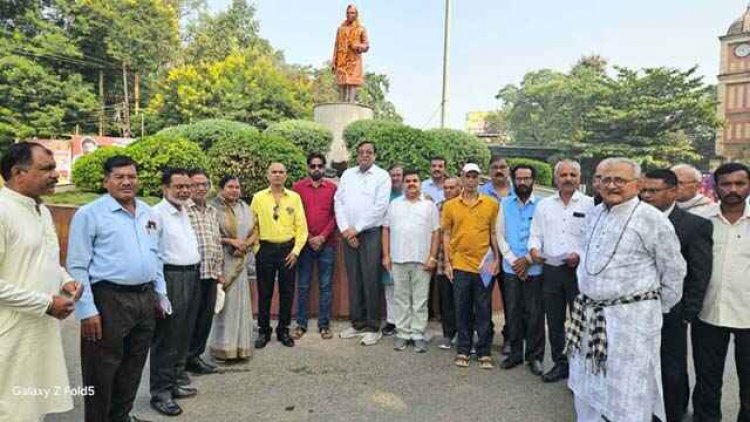 14 नवंबर को पुरे हर्ष उल्लास के साथ मनाया गया बाल दिवस, प्रथम प्रधानमंत्री भारत रत्न स्व जवाहरलाल नेहरु की कांग्रेसियों ने मनाई जयंती