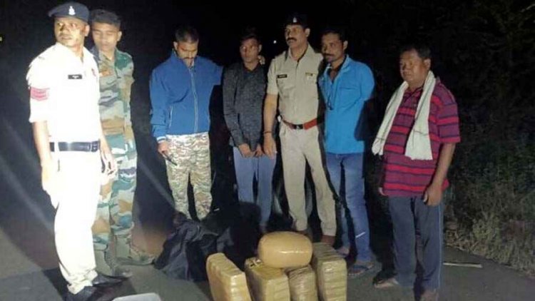 गरियाबंद पुलिस की नशे के खिलाफ लगातार कार्यवाही, अंतर्राज्यीय तस्कर को 34 किलो गांजा के साथ पकड़ा, आरोपी सलाखों के पीछे