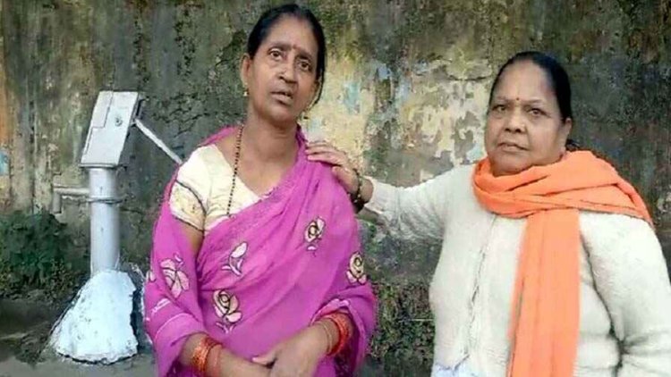 भिलाई में फूल तोड़ने गई महिला से छीनी चेन, नकाबपोशों ने धक्का देकर गिराया, फिर मुंह दबाया, वारदात CCTV में कैद, बदमाशों की तलाश जारी