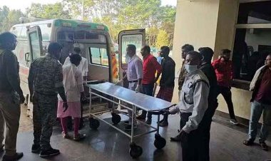 बाजार से लौटने के दौरान दरभा में पलटा यात्रियों से भरा पिकअप वाहन, चार ग्रामीणों की मौके पर मौत, 35 लोग घायल, मची चीख-पुकार