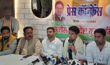 युवा कांग्रेस बेरोजगार, दलित, महिला, आदिवासी भाईयों का आवाज बनेगी- उदय भानु चीब, डॉ अंबेडकर के सम्मान मेंरैली निकालकर सौंपा ज्ञापन