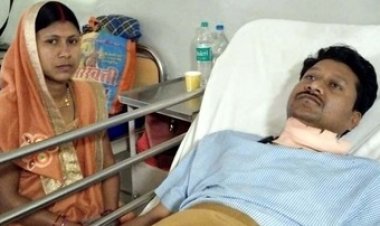 चाइनीज मांझे से कटा युवक का गला, अस्पताल में चल रहा इलाज, परिजनों ने किया जानलेवा मांझा पर प्रतिबंध लगाने की मांग