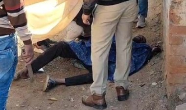 कॉलेज के पास संदिग्ध परिस्थितियों में मिला आदतन नशेड़ी का शव, इलाके में फैली सनसनी, शव पर चोट के निशान, जांच में जुटी पुलिस