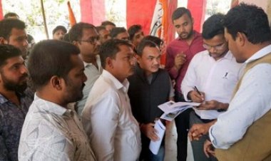 युकां ने की अवैध मुरुम खनन पर तत्काल कार्रवाई की मांग, प्रधानमंत्री और विधायक का पुतला फूंकने की दी चेतावनी, मिलीभगत का लगाया आरोप