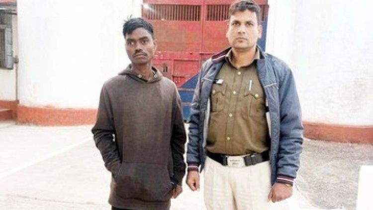 प्रेम प्रसंग में हो गया बवाल, सनकी आशिक ने गुस्से में गर्लफ्रेंड के घर को कर दिया आग के हवाले, लोग हुए हैरान, पुलिस कर रही मामले की जांच