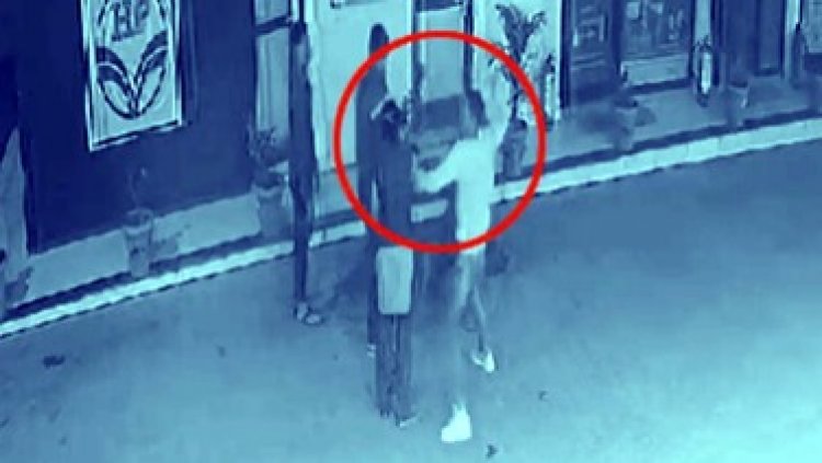 बॉटल में पेट्रोल नहीं देने पर महिला कर्मचारी की बेदम पिटाई, अस्पताल में भर्ती,  CCTV फुटेज आया सामने, आरोपी फरार, तलाश में जुटी पुलिस