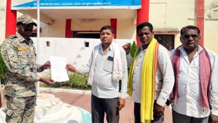 जिला पंचायत सदस्य प्रत्याशी अजय ध्रुव के बैनर पोस्टर से छेडछाड, अज्ञात ब्यक्ति के खिलाफ शिकायत दर्ज, समर्थकों ने जताई भारी नाराजगी
