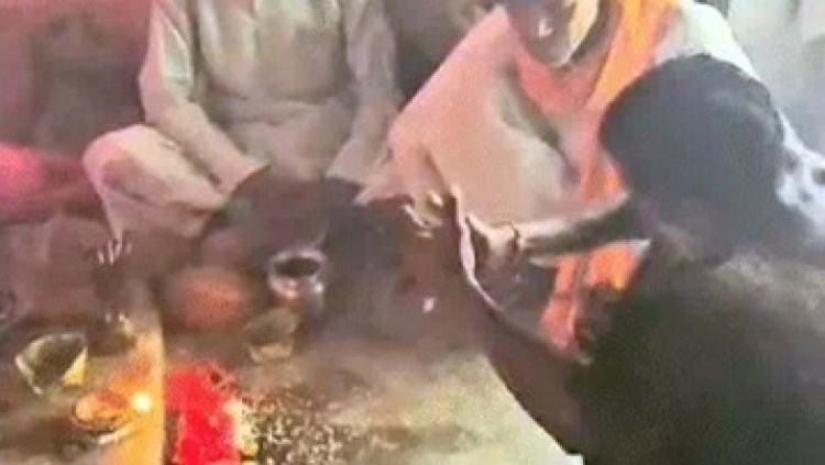 एक ही ग्राम में सुसाइड के 11 मामले, 20 दिन में 15 आत्महत्या के प्रयास, 3 की गई जान, मौत के तांडव से पुलिस प्रशासन की उड़ी नींद, हवन में डूबा गांव