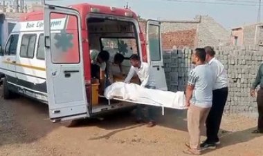 तेज रफ्तार कार ने बाइक सवार को मारी जोरदार ठोकर, ससुराल जा रहे युवक की सड़क हादसे में मौत, परिवार में पसरा मातम