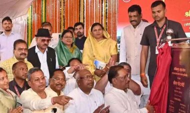 प्रधानमंत्री नरेंद्र मोदी ने किया 103 पुनर्विकसित रेलवे स्टेशनों का उद्घाटन, आज से बीकानेर-मुंबई एक्सप्रेस ट्रेन दौड़ी, CM साय ने जताया आभार