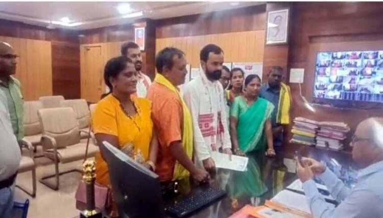 कन्या आश्रम में आदिवासी छात्राओं से मारपीट, शिक्षिका पर लगे गंभीर आरोप, सामाजिक संगठनों ने कलेक्टर को सौंपा ज्ञापन, बच्चियों में डर का माहौल