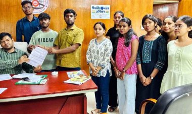 छात्रों पर अतिरिक्त बोझ, हॉस्टल प्रवेश से पहले 3000 भोजन शुल्क अनिवार्य, छात्रों में आक्रोश, कुलपति को सौंपा ज्ञापन, उग्र आंदोलन की दी चेतावनी