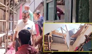 रायपुर कलेक्ट्रेट में टला बड़ा हादसा, अचानक बिल्डिंग की छत गिरने से हड़कंप, मची अफरा तफरी, प्रशासन ने जताई चिंता, निरीक्षण कराने का आदेश