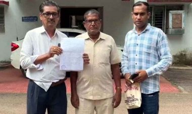 DJ बज रहे प्रोग्राम में शामिल होने की सजा, परिवार का सामाजिक बहिष्कार, पूरा हैंडपंप से पानी भरने पर रोक, SP से लगाई इंसाफ की गुहार