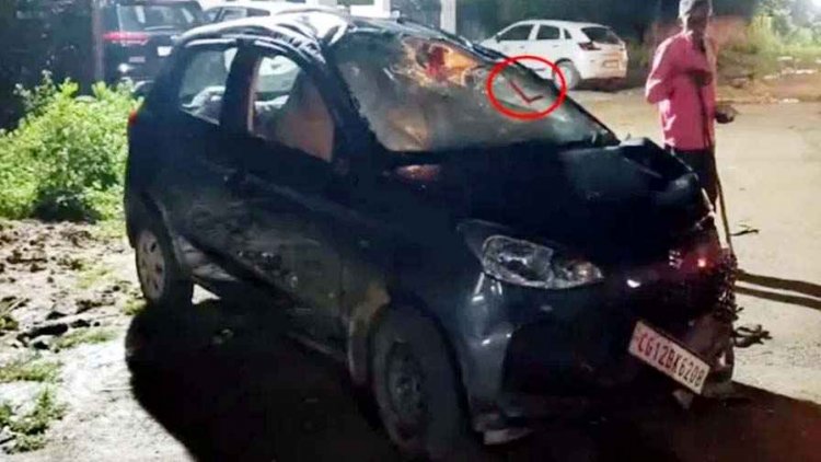 तेज रफ्तार का कहर, कार ने बाइक सवार को मारी टक्कर, 5 फीट उछलकर गिरा युवक, 2 बार पलटी, महिला-बच्चा समेत 3 घायल