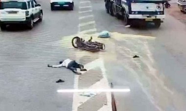 तेज रफ्तार ट्रक को अनियंत्रित बाइक सवार ने मारी टक्कर, दर्दनाक मौत, CCTV कैमरे से हुआ खुलासा, पुलिस कर रही ड्राइवर से पूछताछ