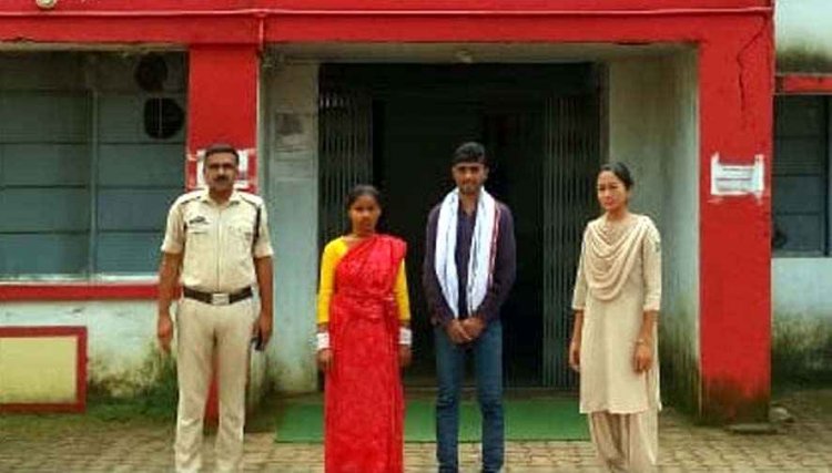 भीख मांगने के बहाने चोरी करने वाले पति-पत्नी गिरफ्तार, मोबाइल और लैपटॉप बरामद, चुराए सामानों को छुपाने जमीन में किया दफन