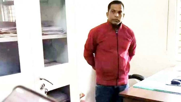 सर्पदंश पीड़ित परिवार को सहायता राशि दिलाने के सहायक ग्रेड-3 कर्मचारी ने मांगी 25 हजार की रिश्वत, आरोपी हेम कुमार गिरफ्तार