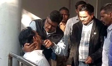 शिक्षा मंत्री गजेंद्र यादव की संभागीय बैठक में कड़ी फटकार से बीईओ बेहोश!, मंथन सभागार में अचानक गिर पड़े BEO, मची अफरा-तफरी