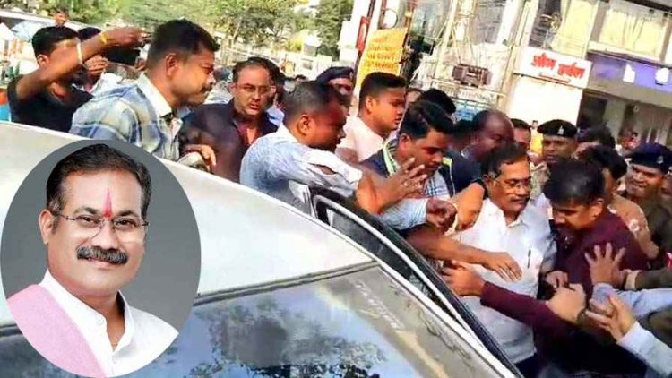 छत्तीसगढ़िया क्रांति सेना के अमित बघेल ने किया सरेंडर, उसी बीच मां का निधन, कोर्ट परिसर में उमड़ी भारी भीड़ ने पुलिस के साथ की झूमाझटकी