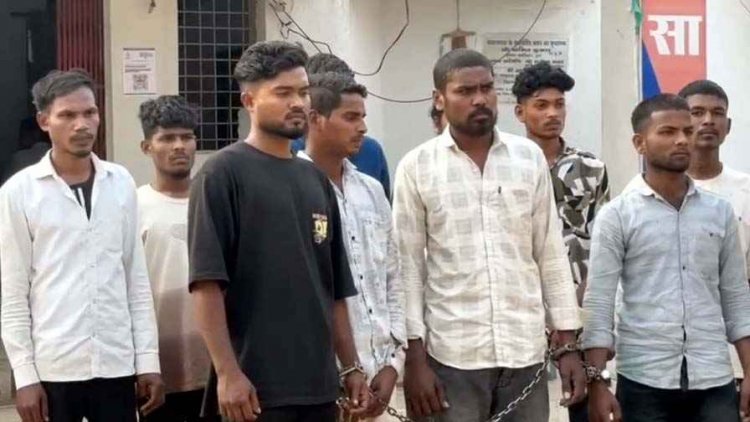 पुन्नी मेला से लौट रहे दोस्तों को आउटर में पेशाब करना पड़ा महंगा, दोनों युवकों पर चाकू से हमला, 2 नाबालिग समेत 13 हमलावर गिरफ्तार