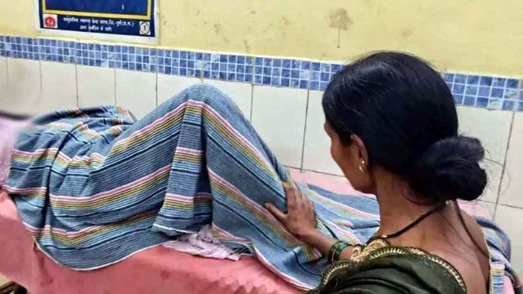 पति-पत्नी के बीच विवाद पड़ा महंगा, पति ने मोबाइल मांगा तो हुई लड़ाई, पत्नी ने घर में रखा पेट्रोल डालकर मार ली माचिस, सुसाइड की कोशिश