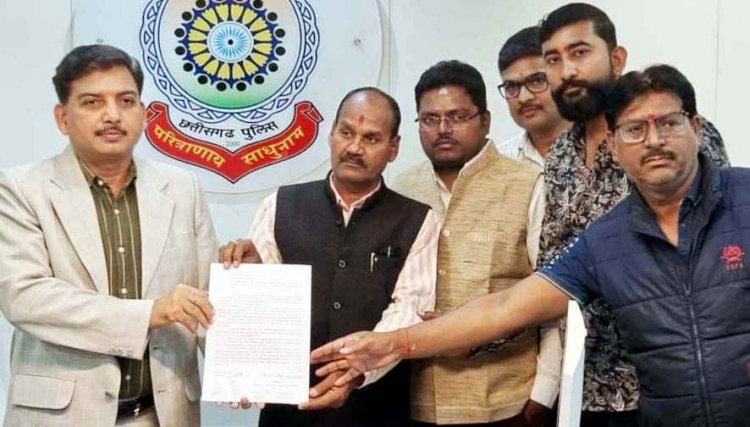 देवकर CMO की तानाशाही के खिलाफ पत्रकारों ने खोला मोर्चा, एसपी को सौंपा ज्ञापन, सुरक्षा और निष्पक्ष जांच की मांग, आंदोलन की चेतावनी