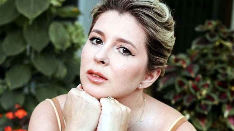 पूर्व मंत्री की मंगेतर ने सर्दी में खुद को गर्म रखने के लिए महिलाओं को दी वाइब्रेटर SEX TOY इस्तेमाल करने की सलाह, मीडिया में हो रही खूब चर्चा