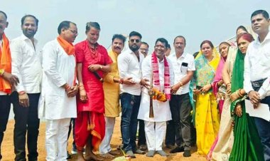 PWD विभाग की घोर अनदेखी का शिकार बना राजिम का 4 लेन सड़क भूमिपूजन!, नेताओं की अनदेखी, पत्रकारों को नहीं बुलाया, खाली कुर्सियां बनी चर्चा