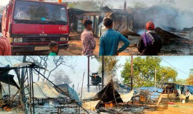 गिरौदपुरी धाम में भीषण आग का तांडव, बंदरों की उछल-कूद से ट्रांसफार्मर में शॉर्ट सर्किट, 3 सिलेंडरों में  ब्लास्ट, 12 दुकानें जलकर खाक, लाखों का नुकसान