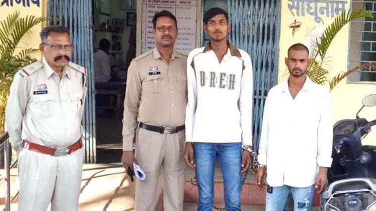 नवापारा में पुरानी रंजिश को लेकर युवक के सिर पर पत्थर से हमला, अस्पताल में भर्ती, हालत नाजुक, एक नाबालिग समेत तीन आरोपी गिरफ्तार