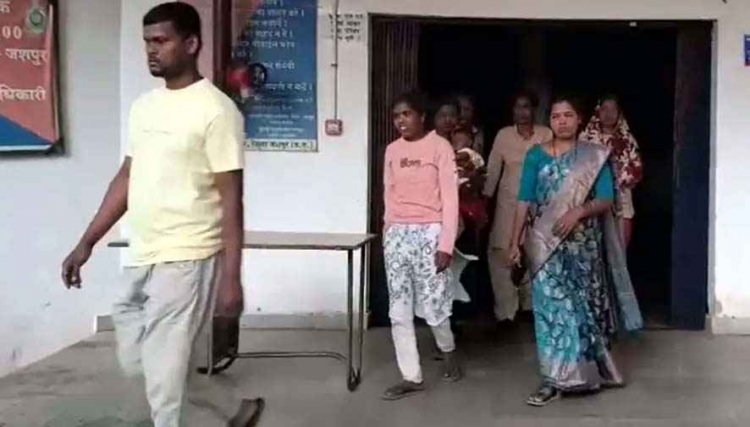प्यार, झगड़ा और मौत!, मायके से बुलाकर पत्नी और रिश्तेदारों ने मिलकर कर दी पति की पिटाई, दो दिन बाद गई जान, चार महिला समेत पांच आरोपी गिरफ्तार