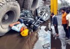 ड्यूटी जाते समय अनियंत्रित होकर गड्ढे में गिरी बाइक, ट्रेलर ने कुचला, कर्मी की दर्दनाक मौत, इलाके में आक्रोश का माहौल, पसरा मातम, जांच में जुटी पुलिस