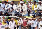 पेट्रोल-डीजल की महंगाई के खिलाफ मैनपुर में कांग्रेस का अनोखा प्रदर्शन, एक किलोमीटर तक रस्सी से खींचे ट्रैक्टर, बाइक को धक्का मारते निकली रैली