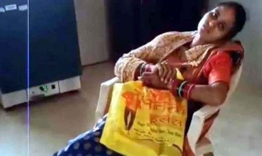 अस्पताल में कूलर-फैन नहीं, गर्भवती महिला बेहोश, मरीज के परिजनों का हंगामा, प्रबंधन की लापरवाही और अव्यवस्था का खामियाजा भुगत रहे पेशेंट