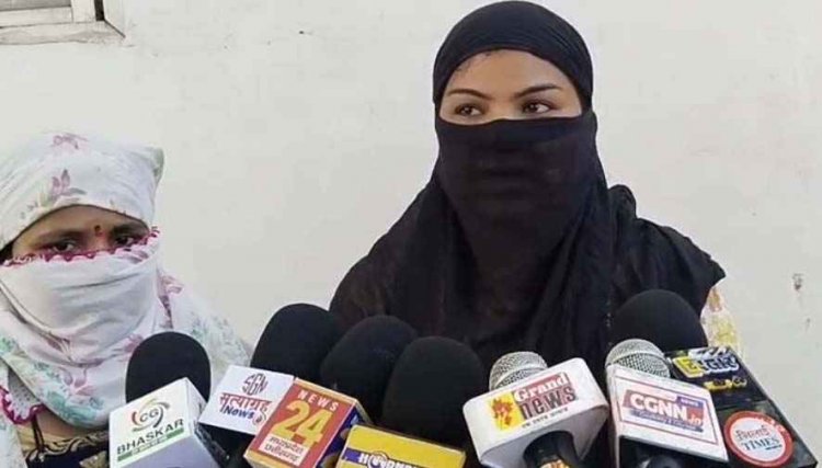 7-7 साल की बच्चियों के साथ रेप, दो मासूम लड़कियों से दुष्कर्म मामले में पुलिस पर लापरवाही और  समझौते के लिए दबाव का आरोप, निष्पक्ष जांच की मांग