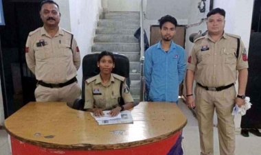 व्हाट्सएप से छेड़छाड़ कर पर्सनल वीडियो और फोटो स्टेटस अपलोड, विरोध करने पर दी जान से मारने की धमकी, बदनाम करने की साजिश, आरोपी प्रशांत गिरफ्तार