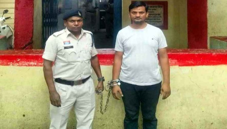 रायपुर में फर्जी दस्तावेज रैकेट का खुलासा, लेटरहेड-हस्ताक्षर का दुरुपयोग, खुद पार्षद ने दबिश देकर पकड़वाया, च्वॉइस सेंटर संचालक विपीन गिरफ्तार
