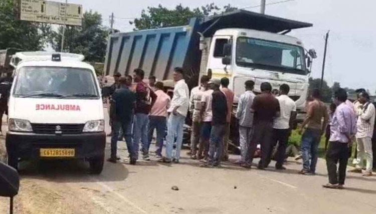 भीषण सड़क हादसा, नवोदय विद्यालय के पास तेज रफ्तार हाईवा ने दो  मोटरसाइकिल सवारों को कुचला, एक की दर्दनाक मौत, दो गंभीर, इलाज जारी